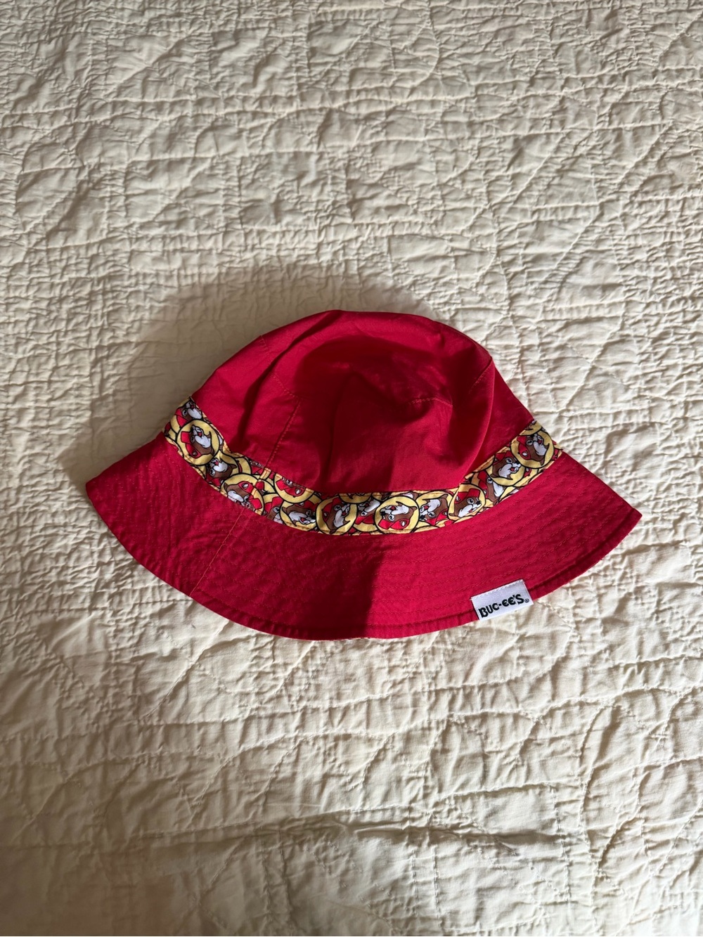 Buc-ee's Red Kids' Bucket Hat size- Youth